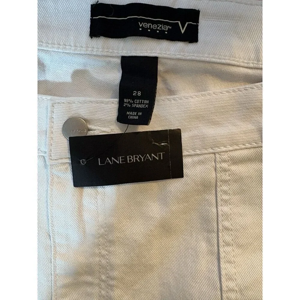 Venezia Lane Bryant +28 White Denim Button Zip 5 Pockets Bermuda Jean Shorts